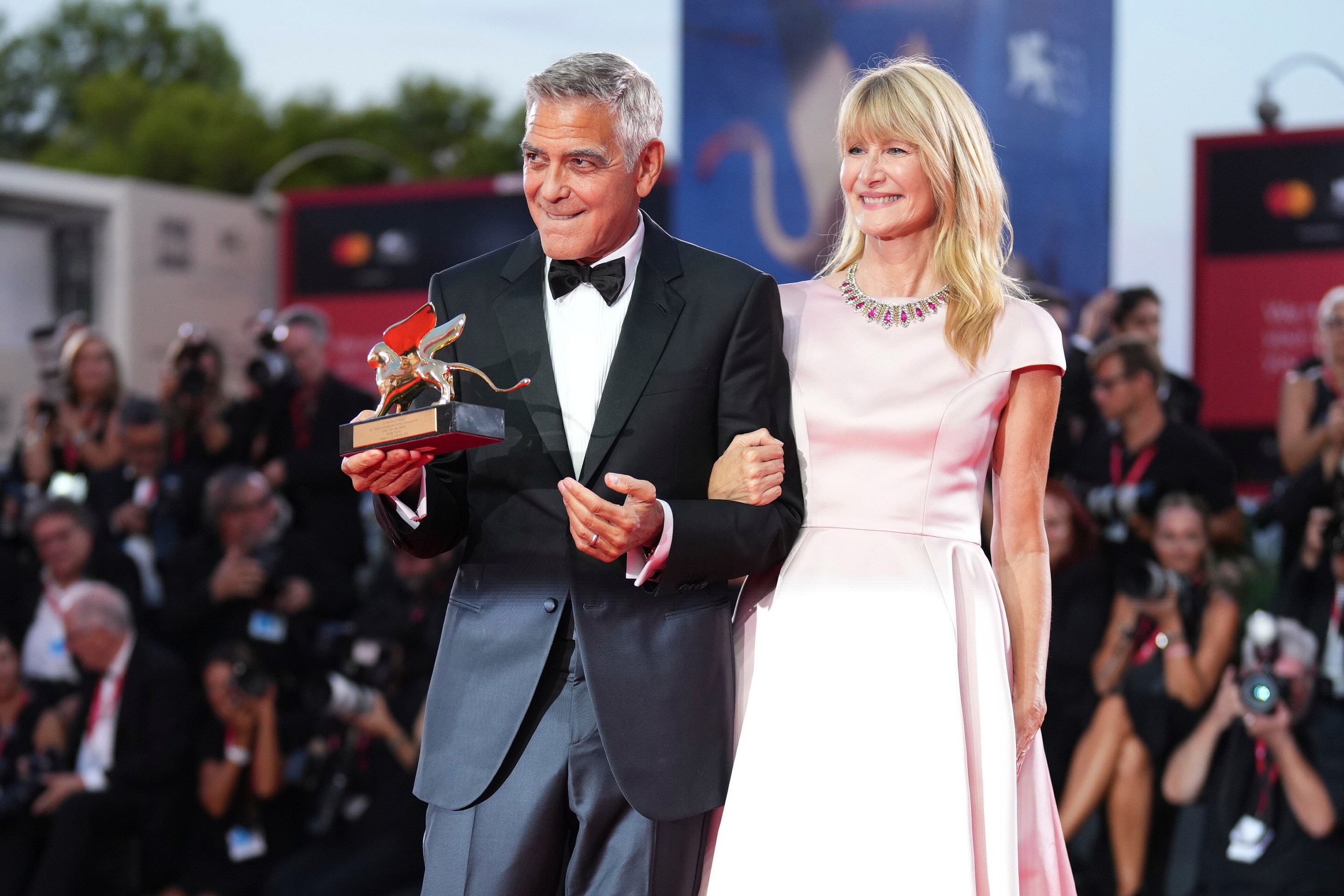 George clooney and Laura dern
