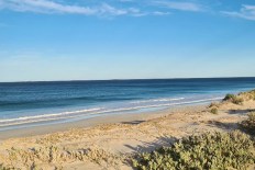 Man in serious condition after WA shark attack