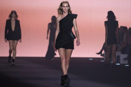 Leading Aussie women's fashion labels go bust
