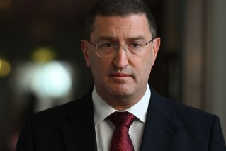 Coalition education plan stresses 'pride in flag'