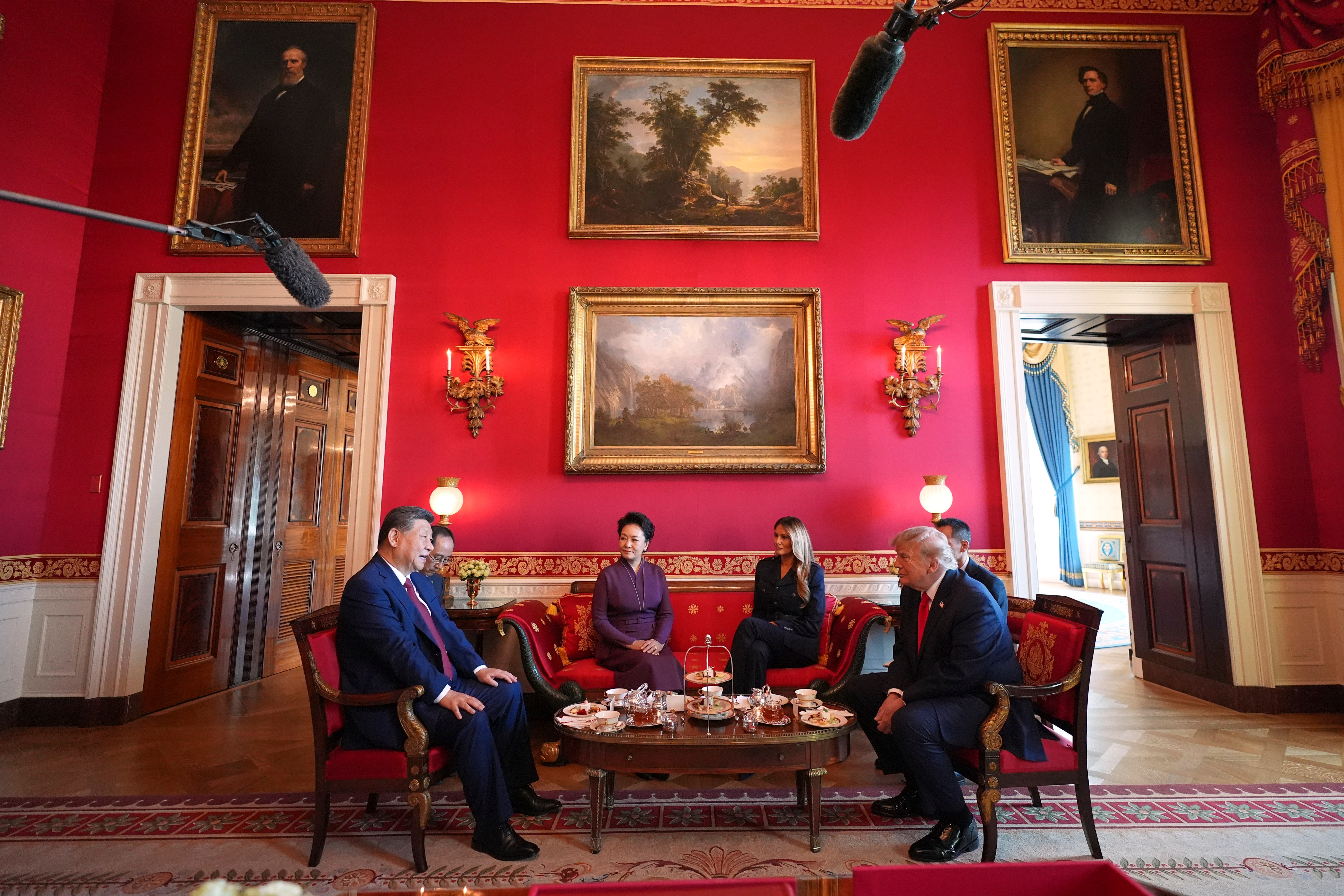 Trump Xi tea