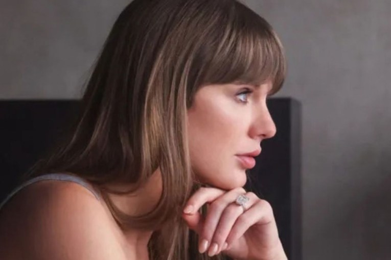 Swift breaks Spotify records amid mixed reviews