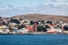 Argentina threatens UK over Falklands oilfield