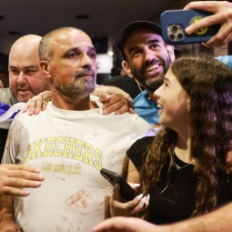 Hero plumber 'prevented another 9/11': Israel PM