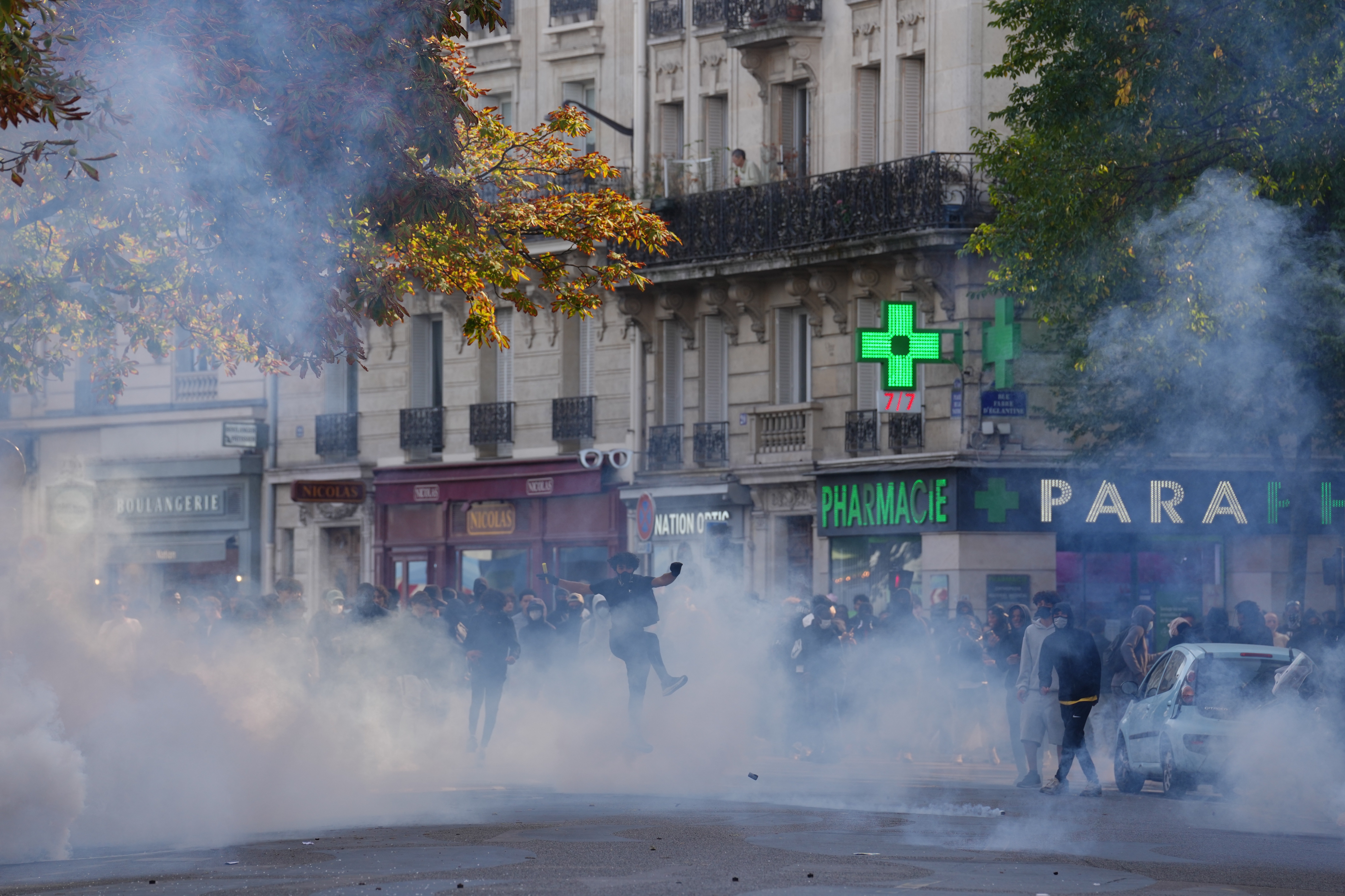 France tear gas