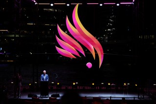 'Gobsmacked': 2032 Games emblem revealed