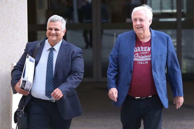 Palmerâs lawyer âfleesâ after $34 million fraud claim