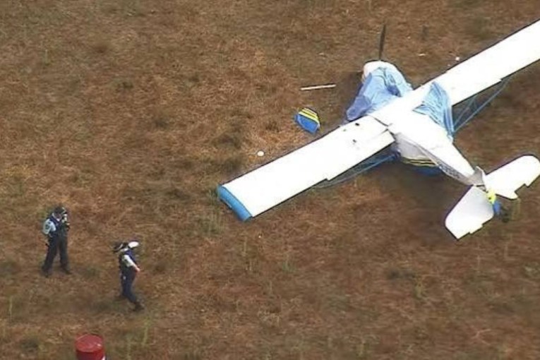 Two men dead after light plane crashes in paddock