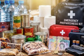 Australians should follow UK in gathering supplies
